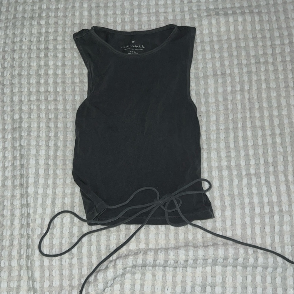American eagle crop top